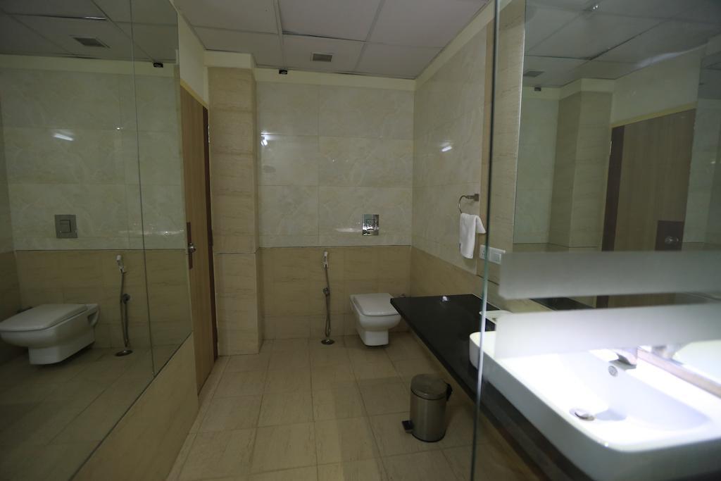 Apollo Sindoori Hotels Limited Bangalore Room photo